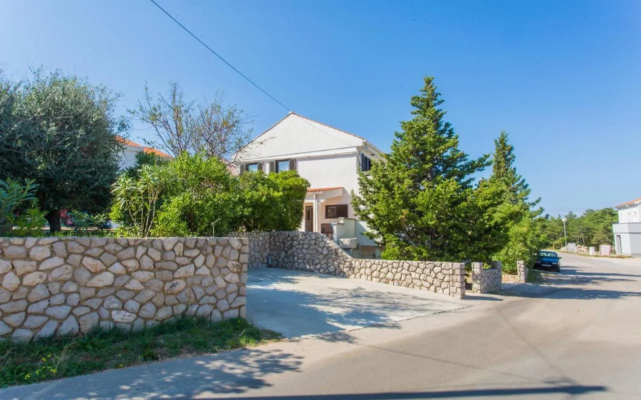Family Friendly Apartments With A Swimming Pool Silo, Krk - 18677 0*, Silo (Krk) Croatia