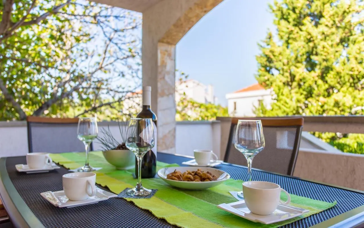 Family Friendly Apartments With A Swimming Pool Silo, Krk - 18677 0*, Silo (Krk)