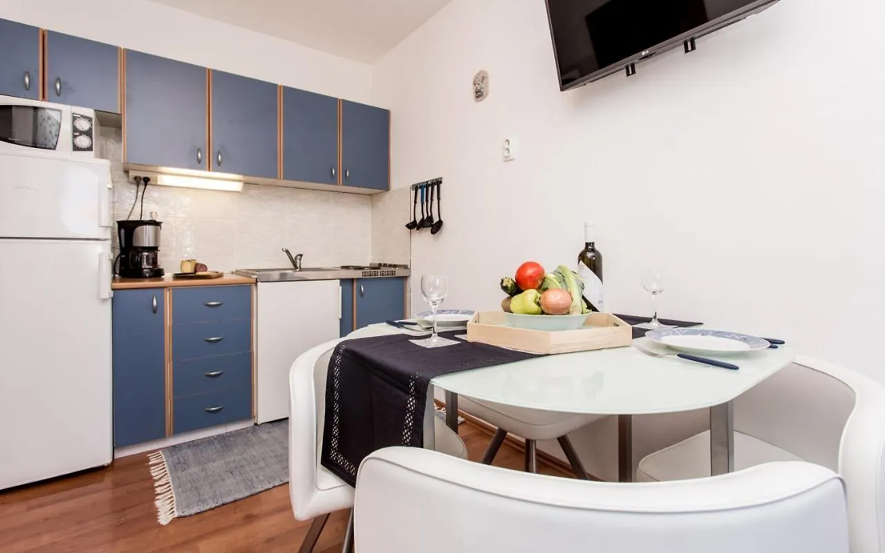 Family Friendly Apartments With A Swimming Pool Silo, Krk - 18677 0*, Silo (Krk) Croatia
